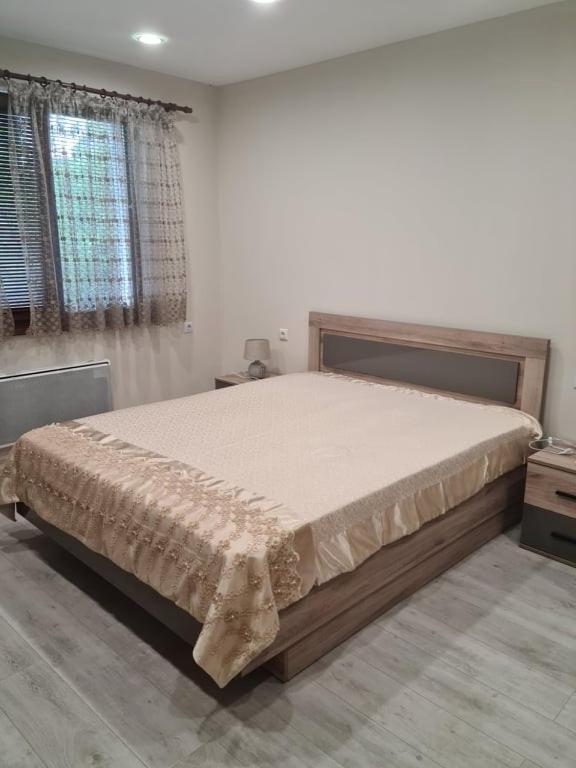 Apartament Зара Ruse Zewnętrze zdjęcie